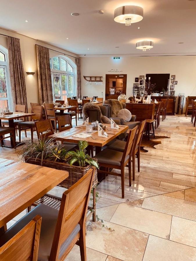 Landgasthof Zur Sonne Dillingen an der Donau Ngoại thất bức ảnh